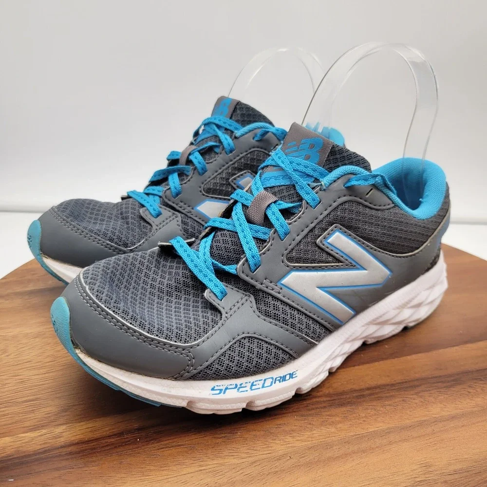 New Balance 490v3 Running Shoes‎ Womens Size 7 Athletic Blue White Sneakers
